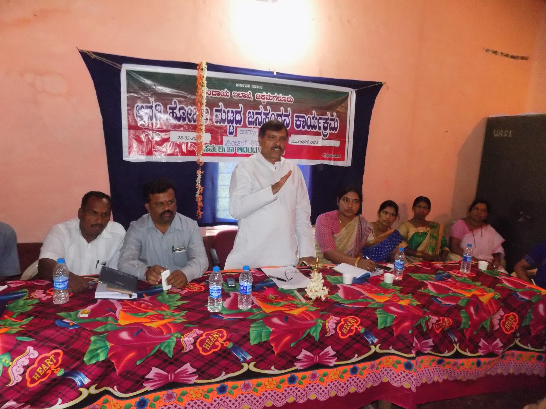 ಜನಸ್ಪಂದನ ಸಭೆಗೆ ಹಾಜರಾಗದ ಅಧಿಕಾರಿಗಳ ವಿರುದ್ಧ ಕ್ರಮ: ಬಿ.ಬಿ.ನಿಂಗಯ್ಯ